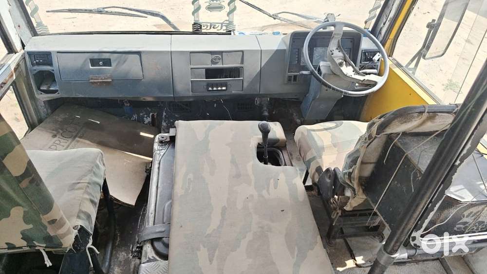 Mazda School Bus Diesal