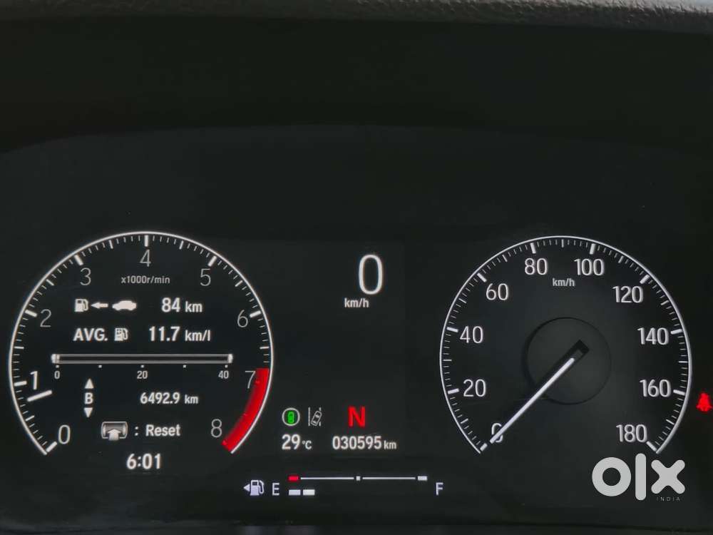 Honda Elevate Zx Cvt, 2023, Petrol