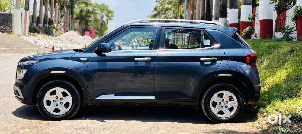 Hyundai Venue S, 2019, Petrol