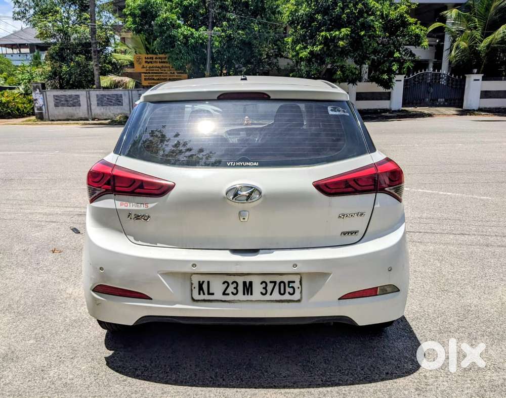 Hyundai Elite I20 Sportz (o) 1.2, 2016, Petrol