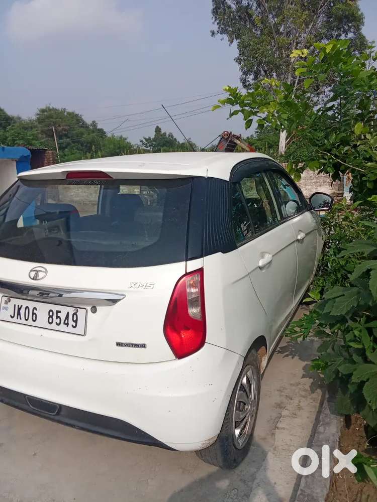 Tata Bolt 1.3 Xms 2015