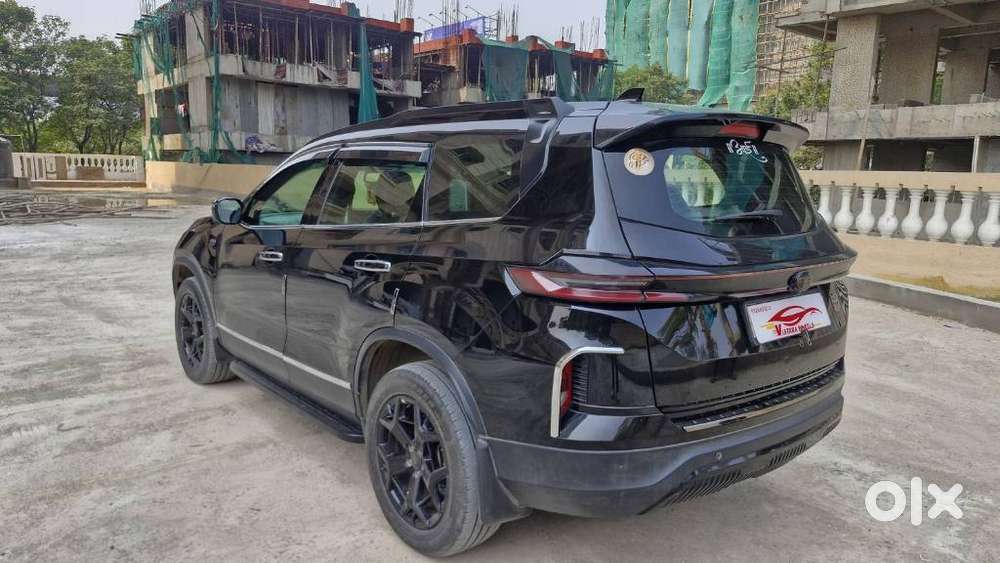 Tata Safari Accomplished X Plus 7 Str Dark Edition At, 2025, Diesel