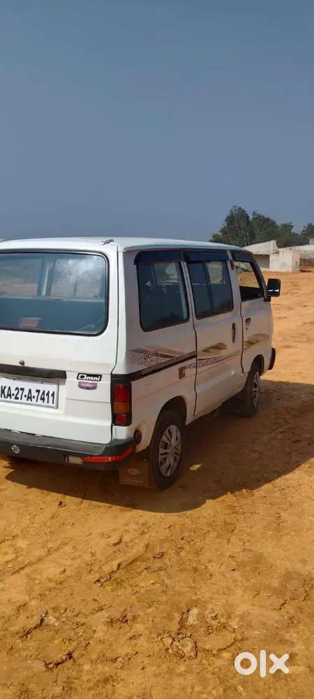 Maruti Suzuki Omni 2011