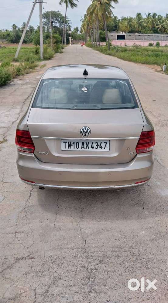 Volkswagen Vento 1.2 Tsi Highline Plus At, 2016, Petrol