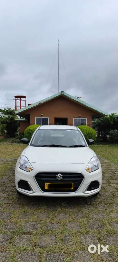 Maruti Suzuki Dzire 2025 Cng & Hybrids 40000 Km Driven
