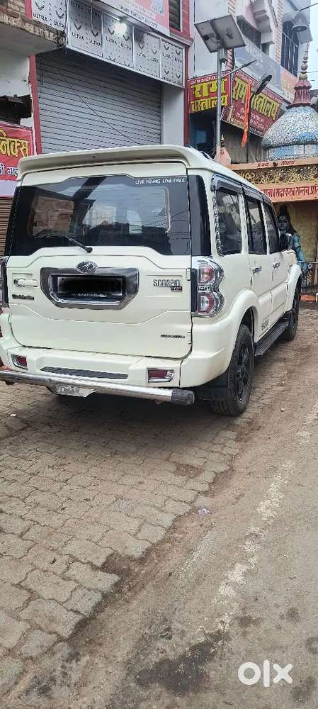 Mahindra Scorpio 2017 Diesel 135000 Km Driven