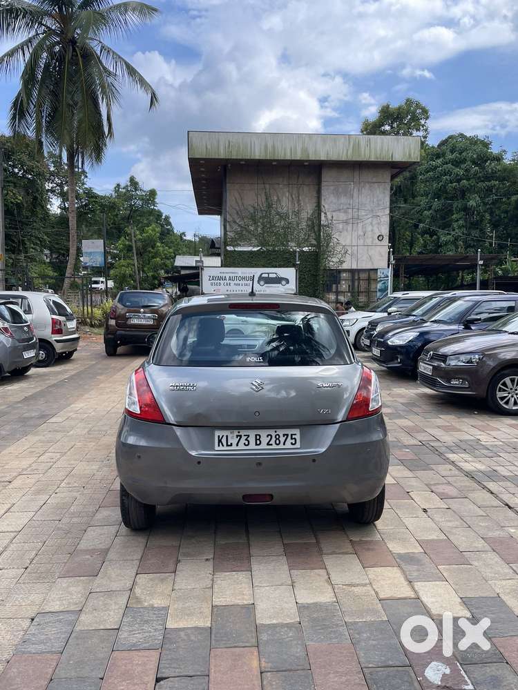 Maruti Suzuki Swift Vxi Optional, 2017, Petrol