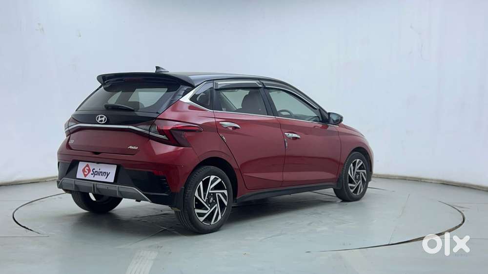 Hyundai New I20 1.2 Asta (o) Mt Dual Tone, 2023, Petrol