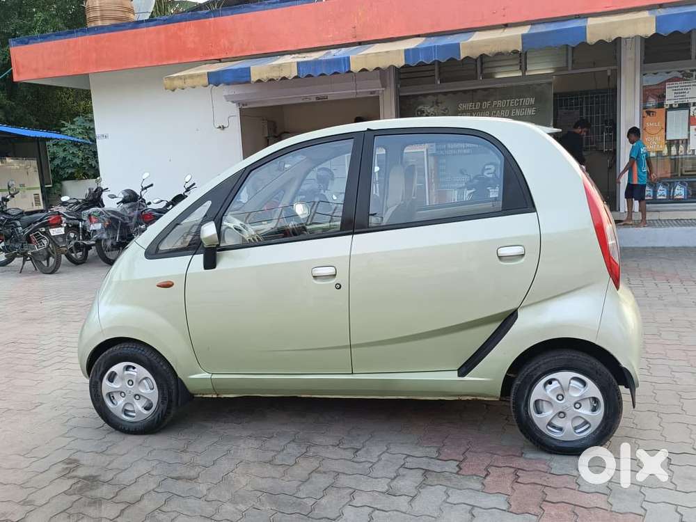 Tata Nano Xe, 2012, Petrol