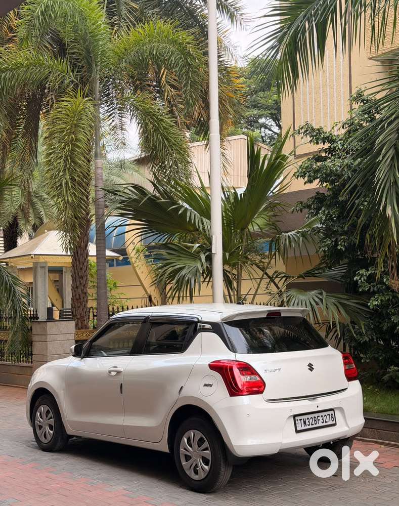 Maruti Suzuki Swift Vxi Ags, 2024, Petrol
