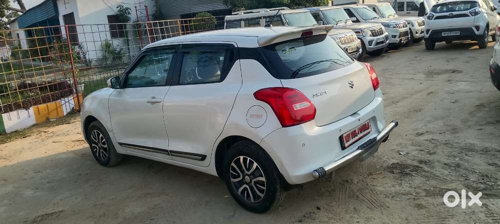 Maruti Suzuki Swift 1.2 Vxi (o), 2023, Petrol