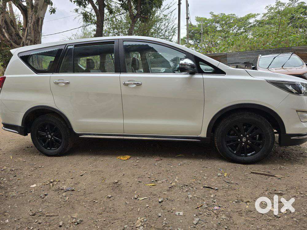 Toyota Innova Crysta 2.8 Touring Sport Diesel At, 2017, Diesel