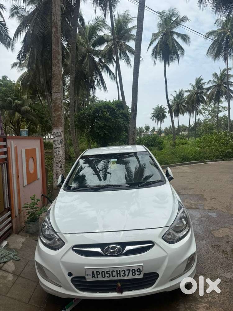 Hyundai Fluidic Verna 2013 Diesel Well Maintained