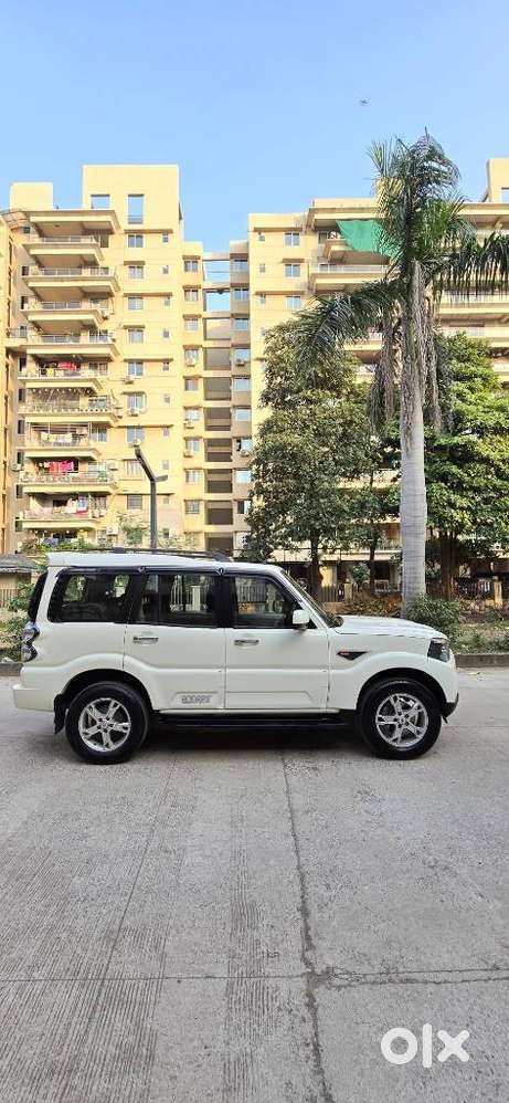Mahindra Scorpio, 2016, Diesel