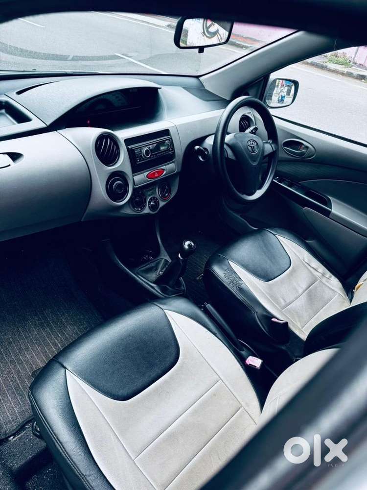Toyota Etios 2011 Petrol 66000 Km Driven