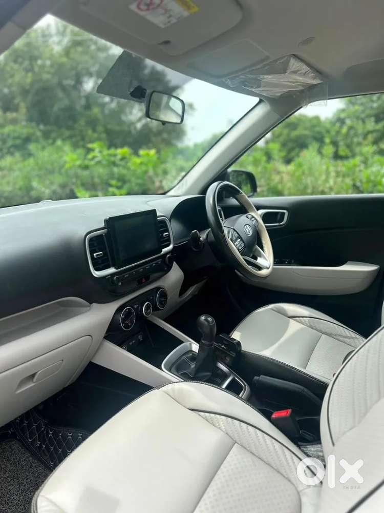 Hyundai Venue S 1.2 Petrol, 2024, Petrol