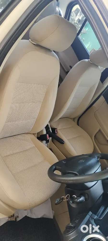 Ford Fiesta 2009 1.6 Petrol 83000 Km Driven