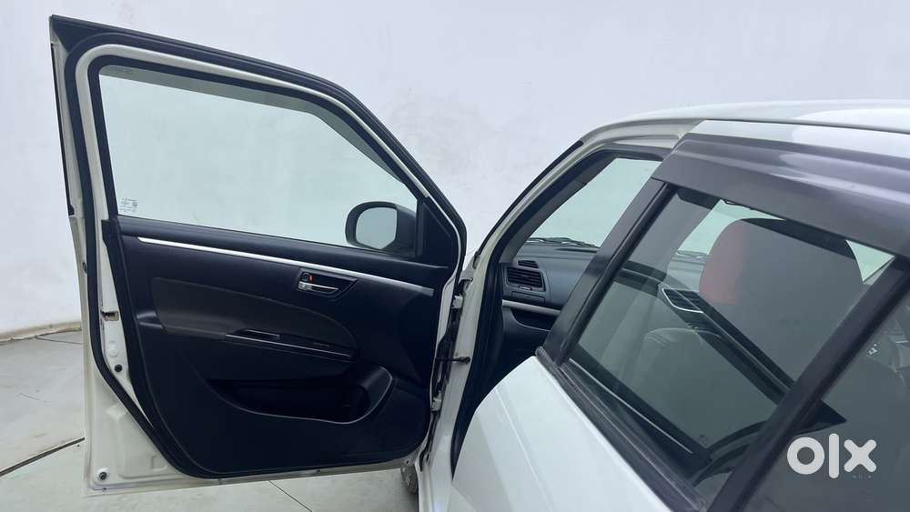 Maruti Suzuki Swift Vvt Vxi, 2014, Petrol