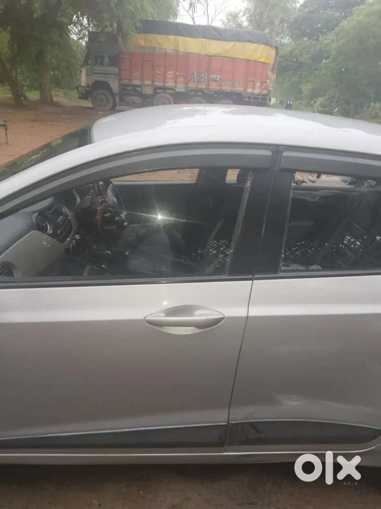 Hyundai Xcent Diesel 2015