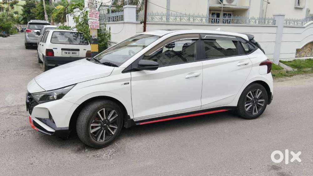 Hyundai I20 Asta (o) 1.2 Ivt, 2023