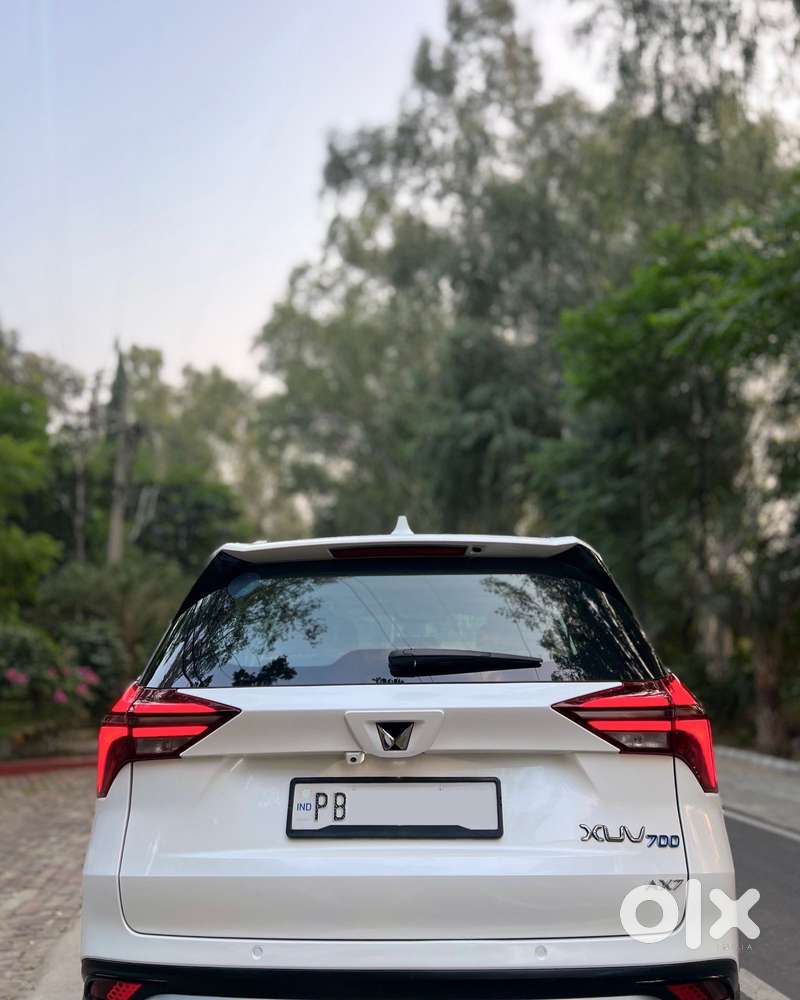 Mahindra Xuv700 2.2 Ax 7 Diesel At Str, 2023, Diesel