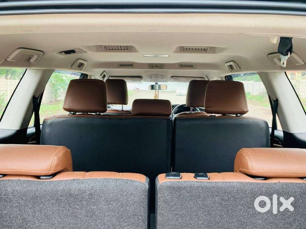 Toyota Innova Crysta 2.4 G Mt 8s, 2022, Diesel