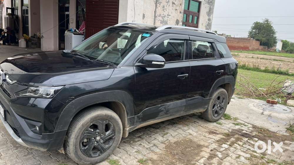 Maruti Brezza Zxi 2025