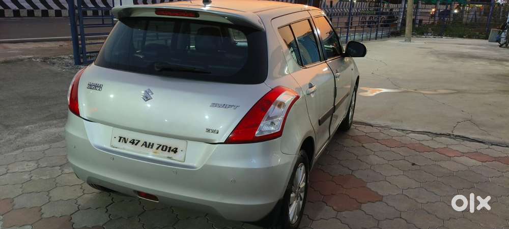 Maruti Suzuki Swift 2018 Zxi, 2015, Petrol