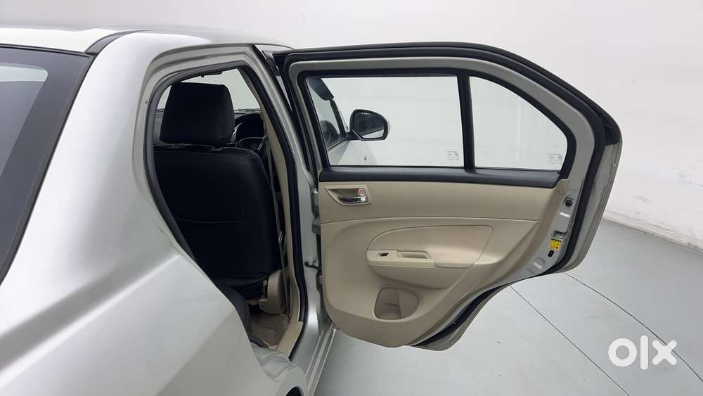 Maruti Suzuki Swift Dzire 1.3 Vxi, 2015, Petrol