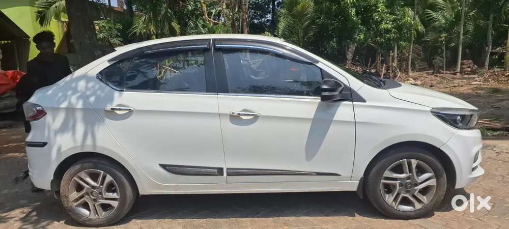 Tata Tigor 2023 Petrol 70000 Km Driven Top Model