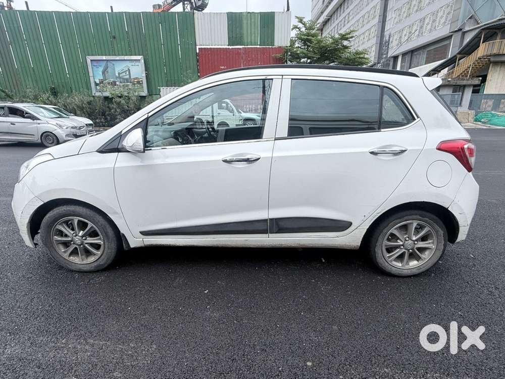 Hyundai Grand I10 Petrol At Top Model