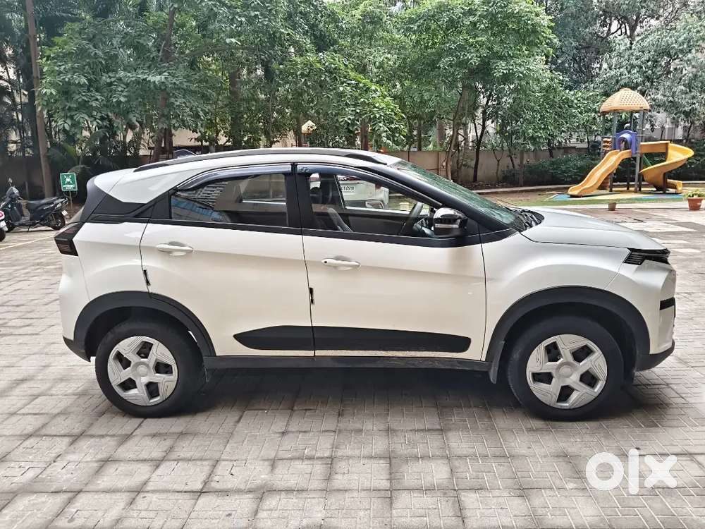Tata Nexon 2026 Petrol Pure Plus S (sunroof)