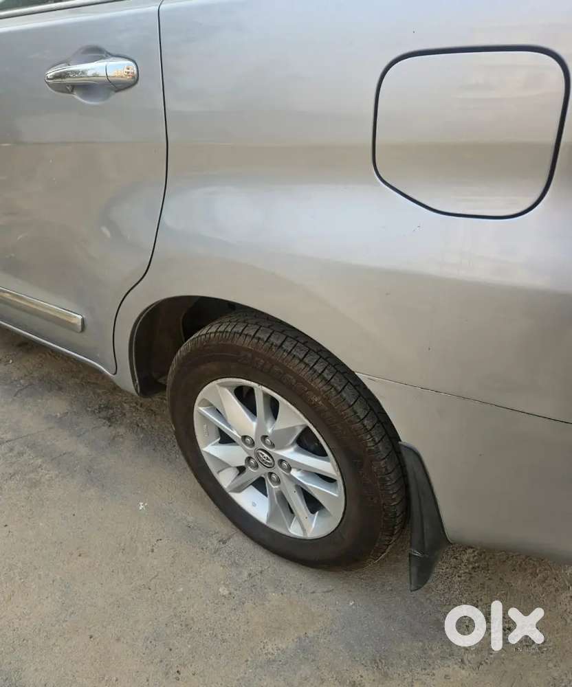 Toyota Innova Crysta 2017