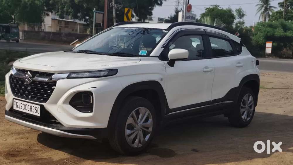 Maruti Suzuki Fronx Sigma 1.2l Mt, 2024, Petrol