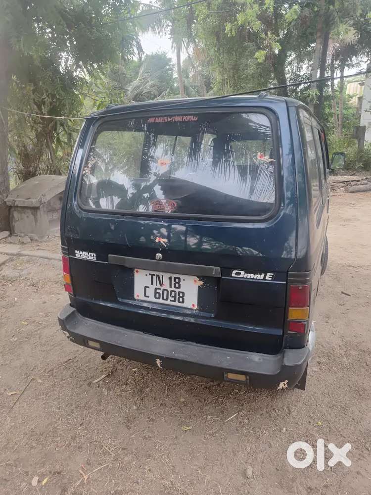 Maruti Suzuki Omni 2010