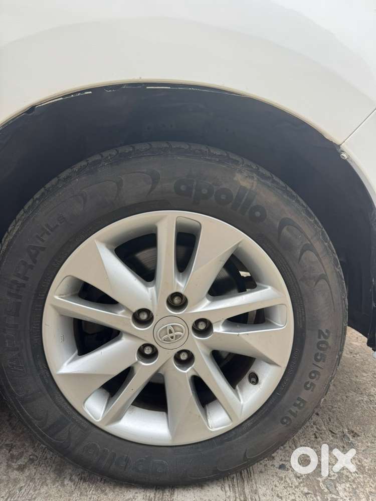 Toyota Innova Crysta 2019 Diesel Manual