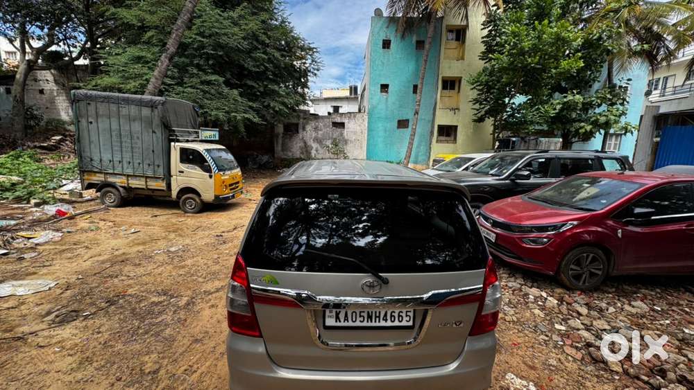 Toyota Innova Diesel 2014