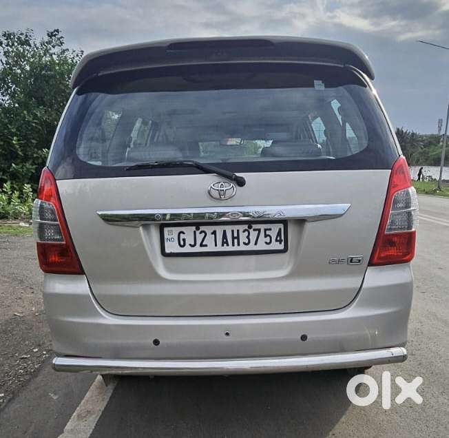 Toyota Innova 2.5 G (diesel) 8 Seater, 2013, Diesel