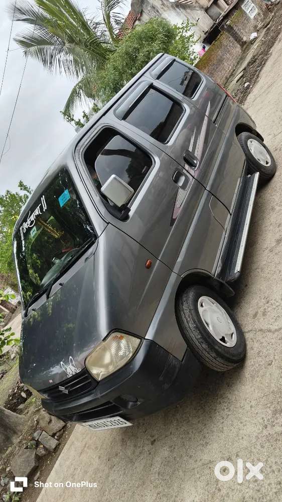 Maruti Suzuki Eeco 2013 
7 Sister 
No Mechanical Work & Any Problem