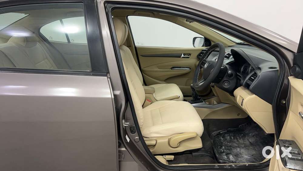Honda City 1.5 V Mt Sunroof, 2013, Petrol