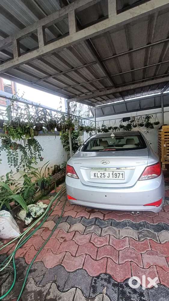 Hyundai Fluidic Verna 2016