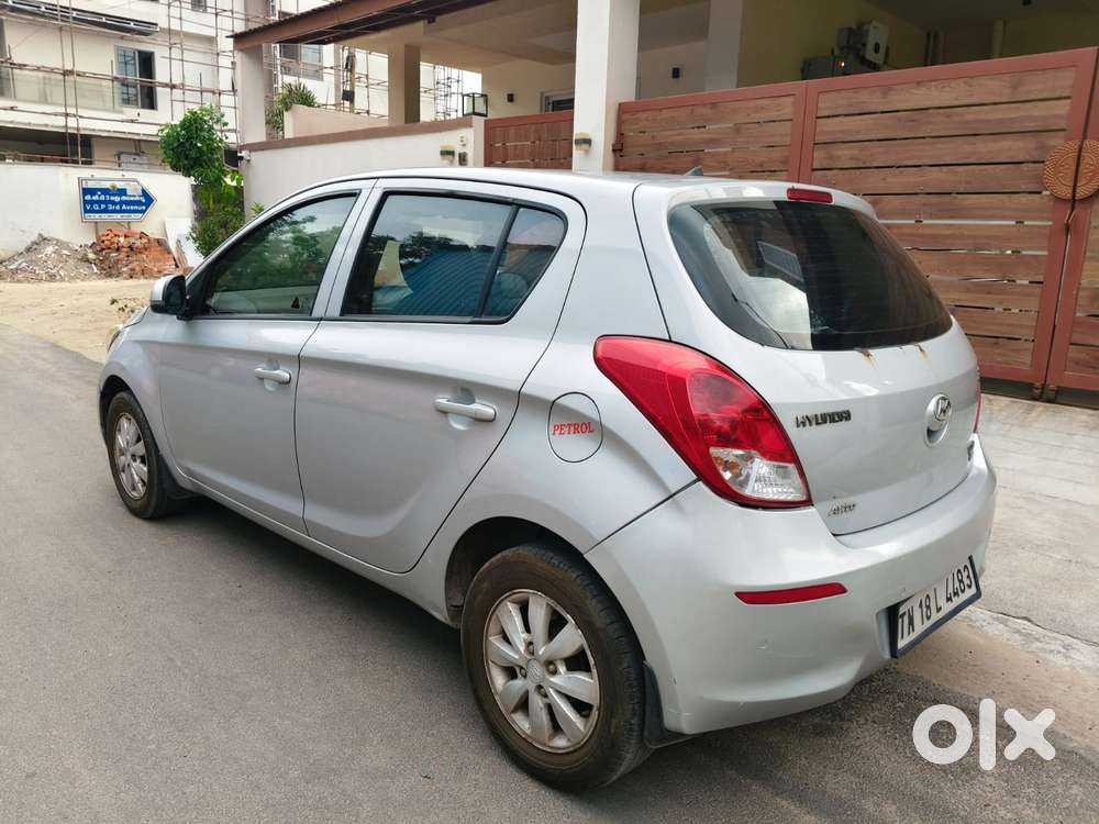 Hyundai I20 Sportz At 1.4, 2012, Petrol