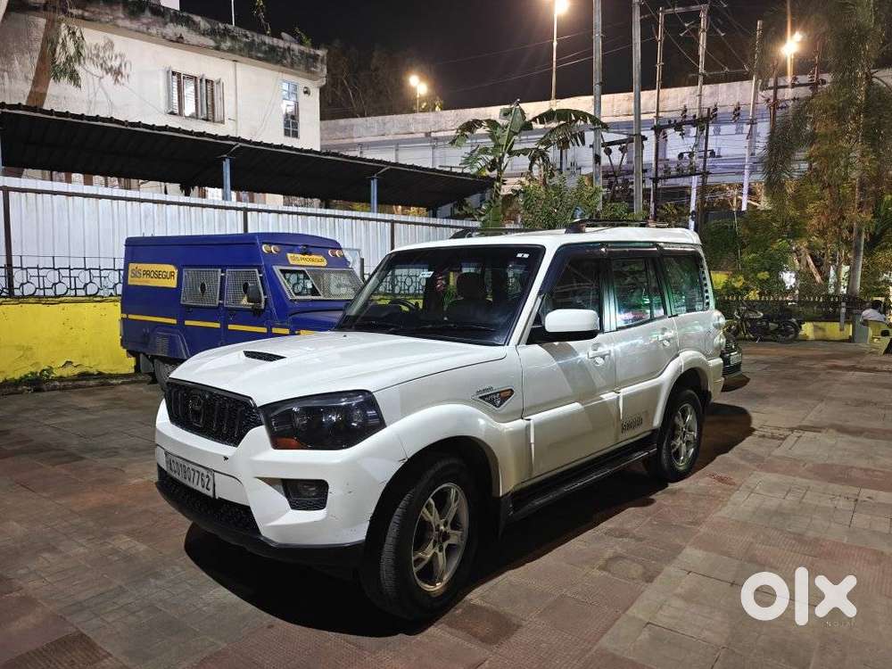 Mahindra Scorpio S10 7 Seater, 2015, Diesel