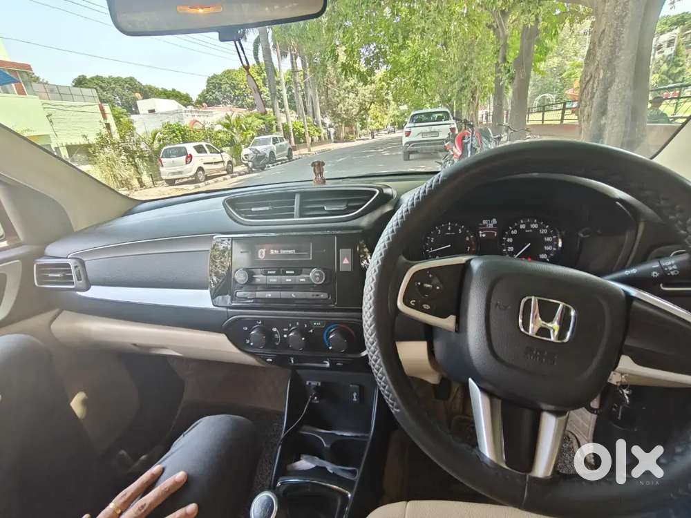Honda Amaze 2025 Petrol 7200 Km Driven