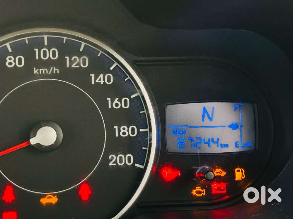 Hyundai I10 Sportz 1.2 Automatic Kappa2, 2013, Petrol
