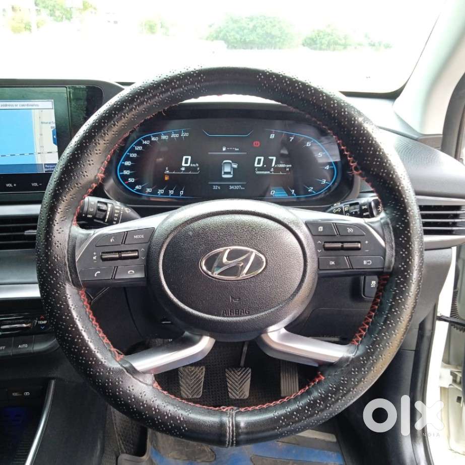 Hyundai New I20 1.2 Asta (o) Mt, 2023, Petrol