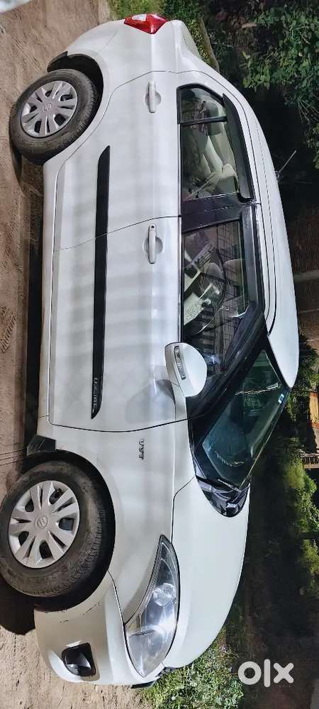 Maruti Dzire 1.2 Vxi 2012