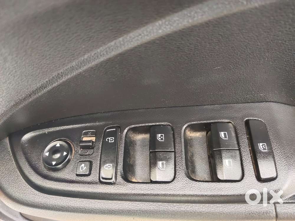 Hyundai Venue 1.5 Crdi Sx (o), 2022, Diesel