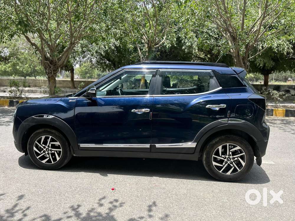 Mahindra Xuv 3xo Ax5 Pm Mt, 2024, Petrol