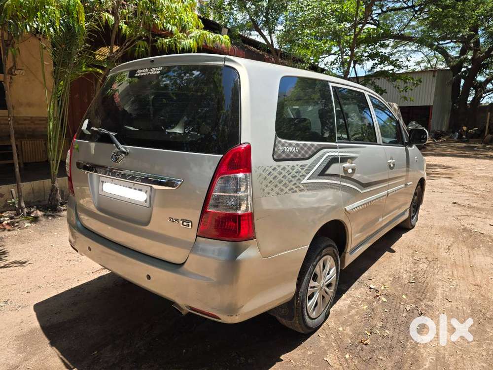 Toyota Innova 2.5 G Diesel 2013  Single Owner  1.28 Lakh Km